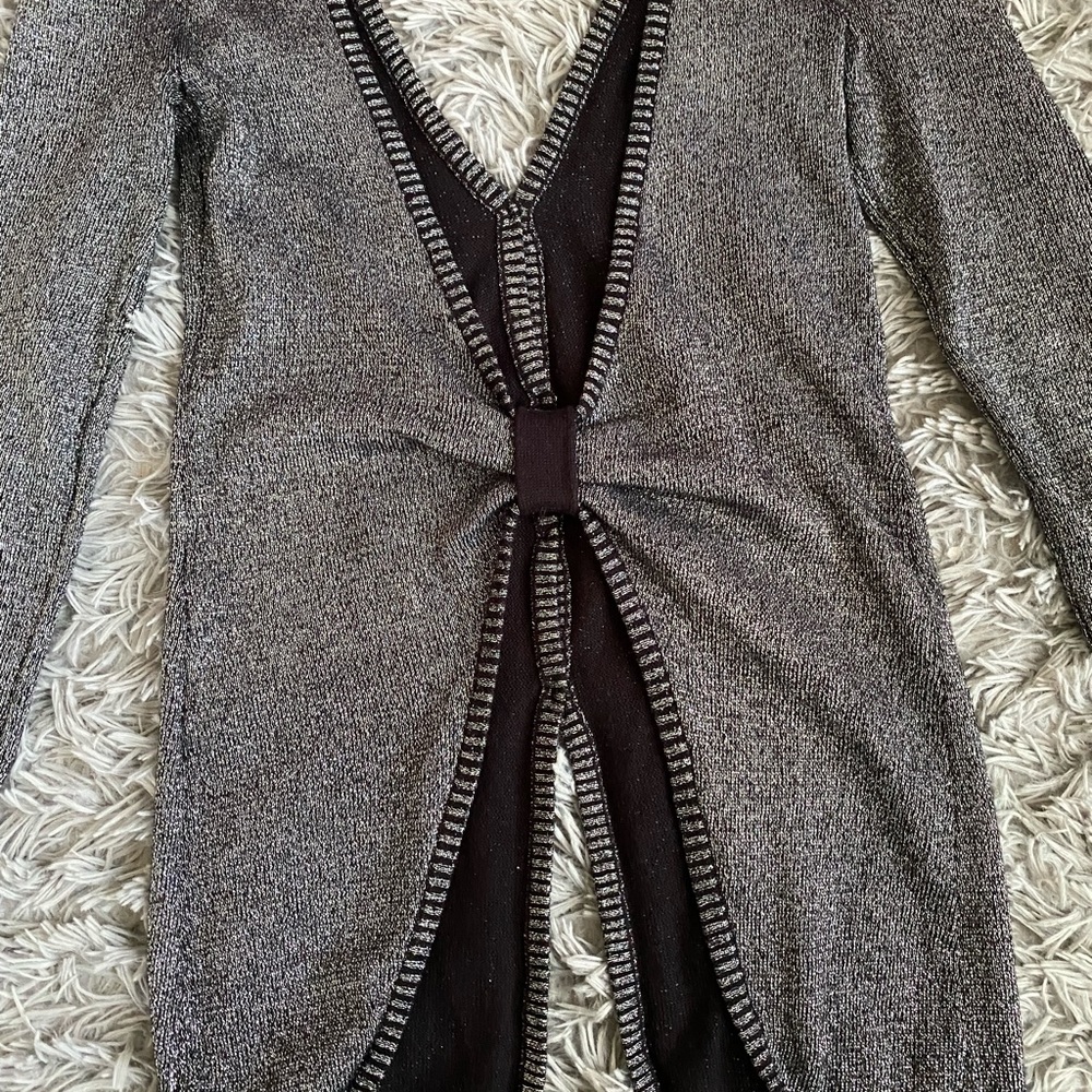Silver Open Back Top - Picture 3 of 3